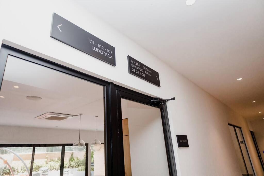 Apartamento De Lujo En Zona 10 جواتيمالا المظهر الخارجي الصورة