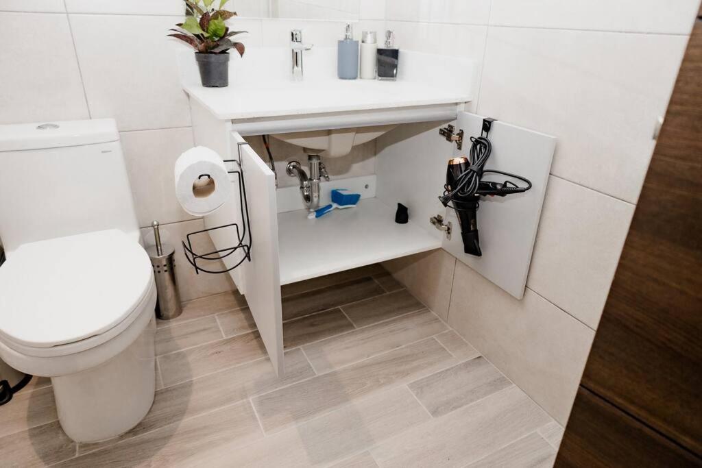 Apartamento De Lujo En Zona 10 جواتيمالا المظهر الخارجي الصورة