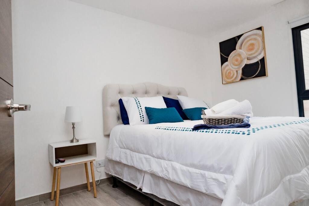 Apartamento De Lujo En Zona 10 جواتيمالا المظهر الخارجي الصورة